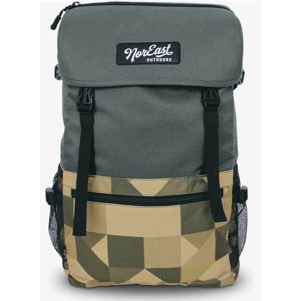 NorEast Outdoors Nomad Laptop Backpack in Forest/Gold New Without Tags 17L